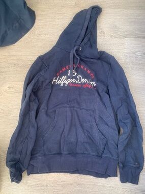 Men’s Tommy Hilfiger hoodie